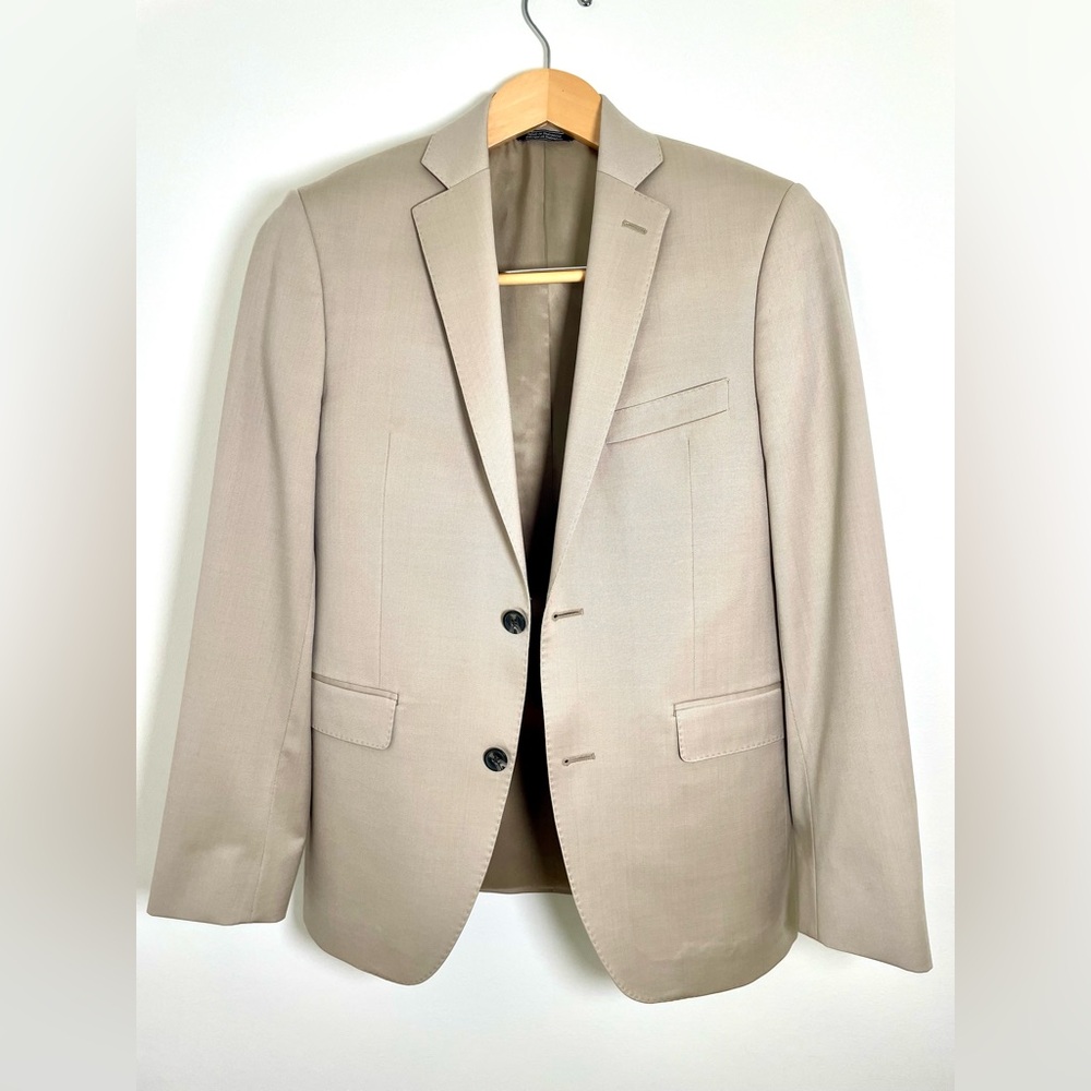 Saks Fifth Avenue tan suit wool 36S
